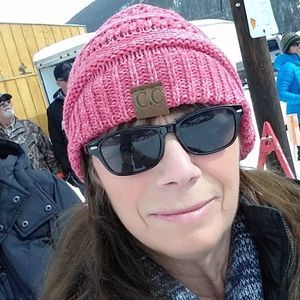 Meet your Posher, Denise